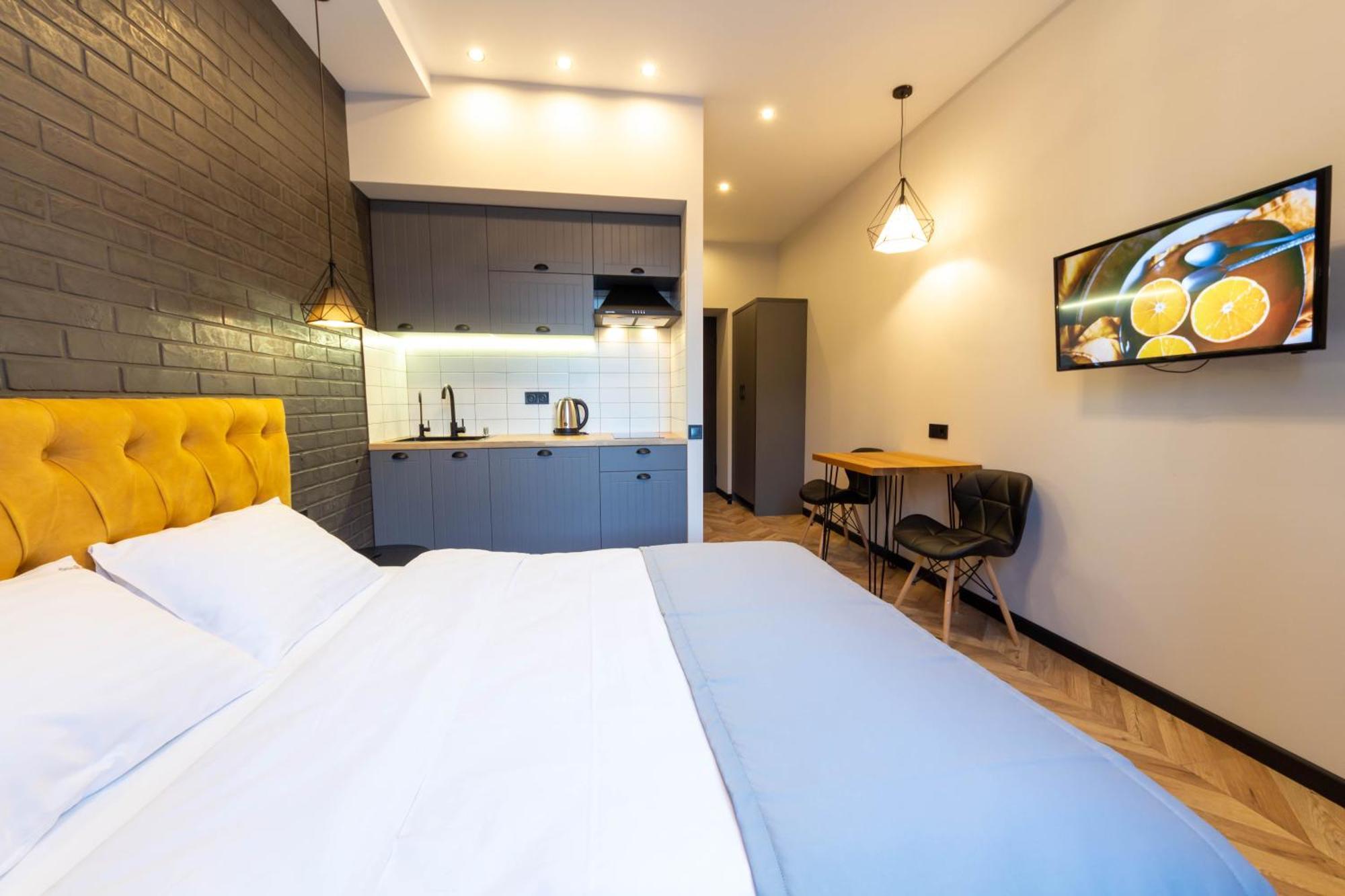 Self Check-In Apartments キエフ エクステリア 写真